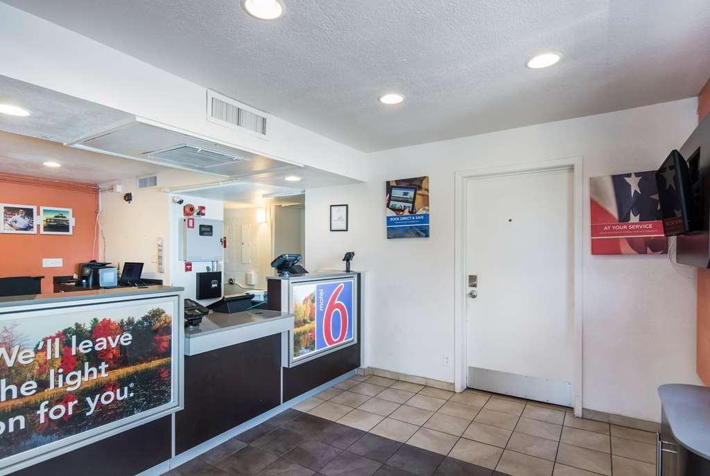 Motel 6-Sandston, VA - Richmond, Va Interior foto