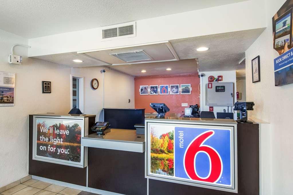 Motel 6-Sandston, VA - Richmond, Va Interior foto